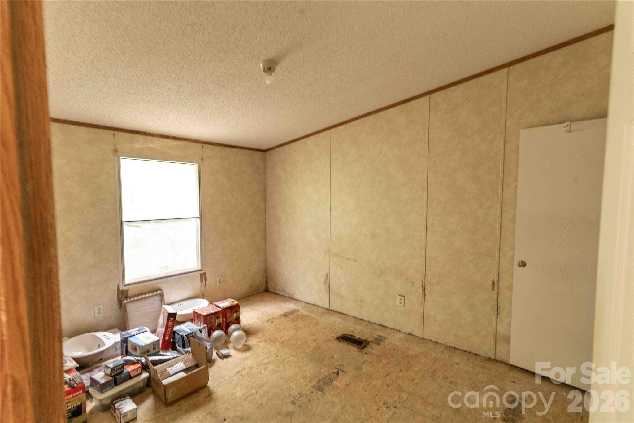 190 Pinewood Knoll Drive Hendersonville NC 28739