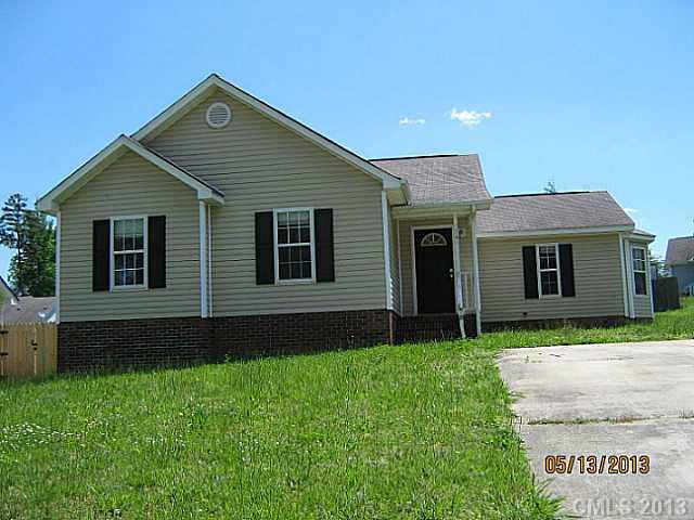 3748 Capps Hill Drive Charlotte NC 28216