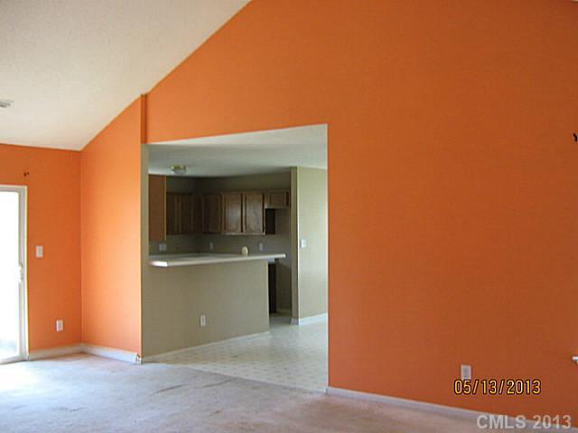 3748 Capps Hill Drive Charlotte NC 28216