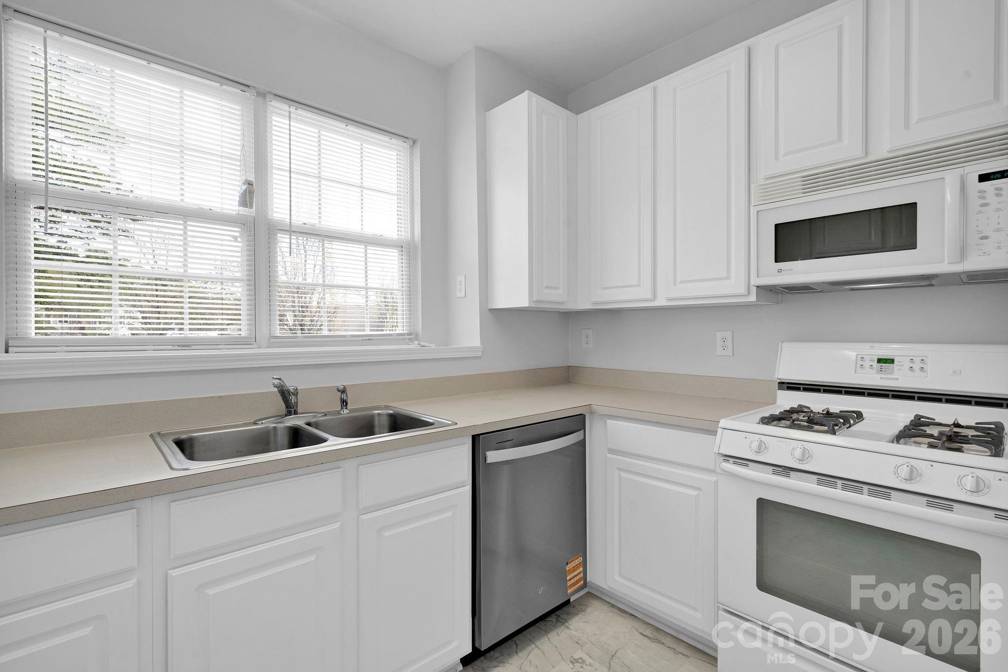 4966 Sunset Ridge Court Charlotte NC 28269