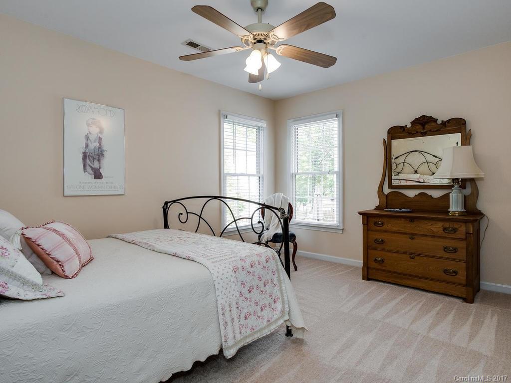 9211 Brechin Drive Charlotte NC 28277