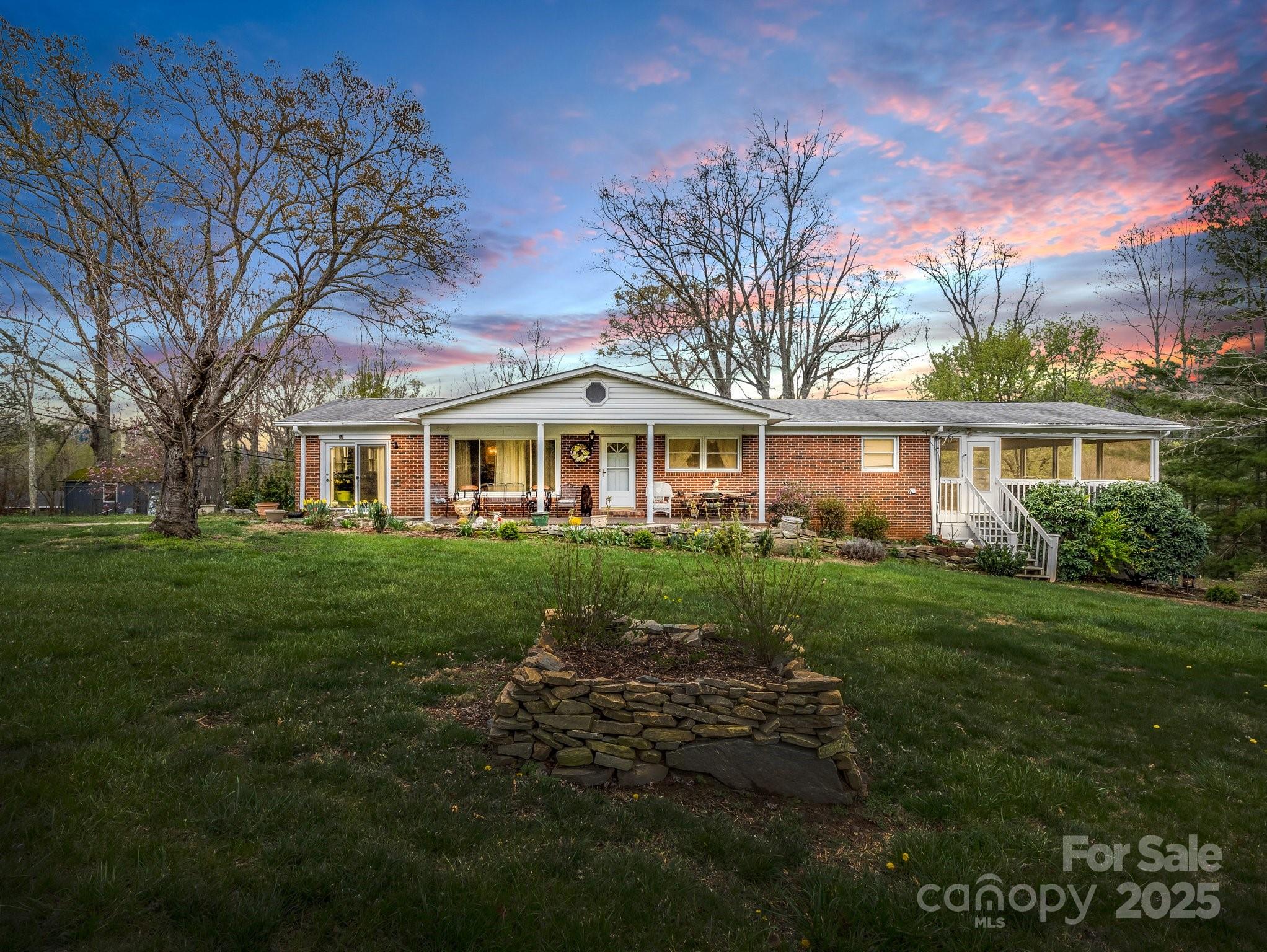 24 Clarke Road Asheville NC 28805