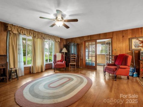 24 Clarke Road Asheville NC 28805