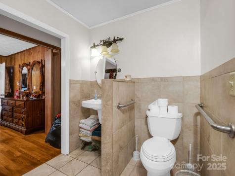 24 Clarke Road Asheville NC 28805