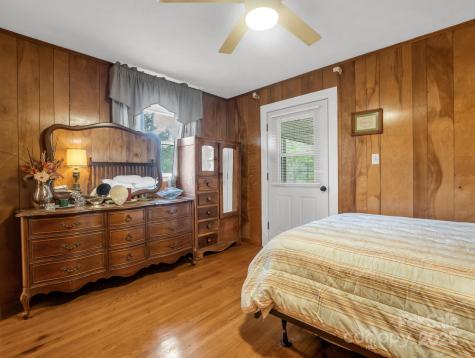 24 Clarke Road Asheville NC 28805
