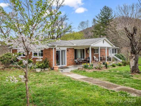 24 Clarke Road Asheville NC 28805