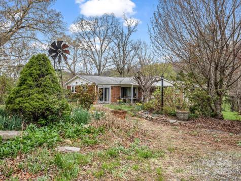 24 Clarke Road Asheville NC 28805
