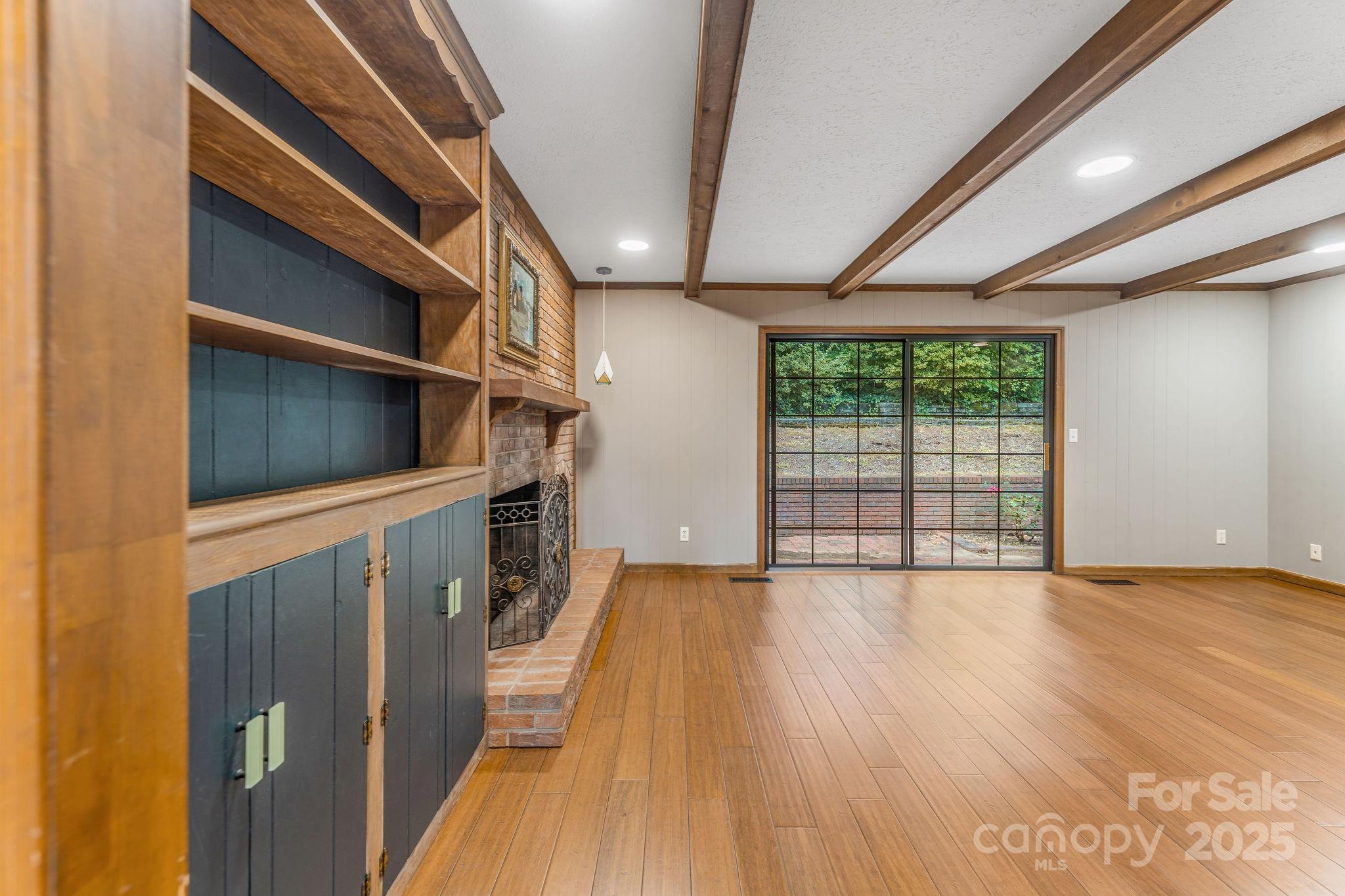 119 Yardley Court Hendersonville NC 28739