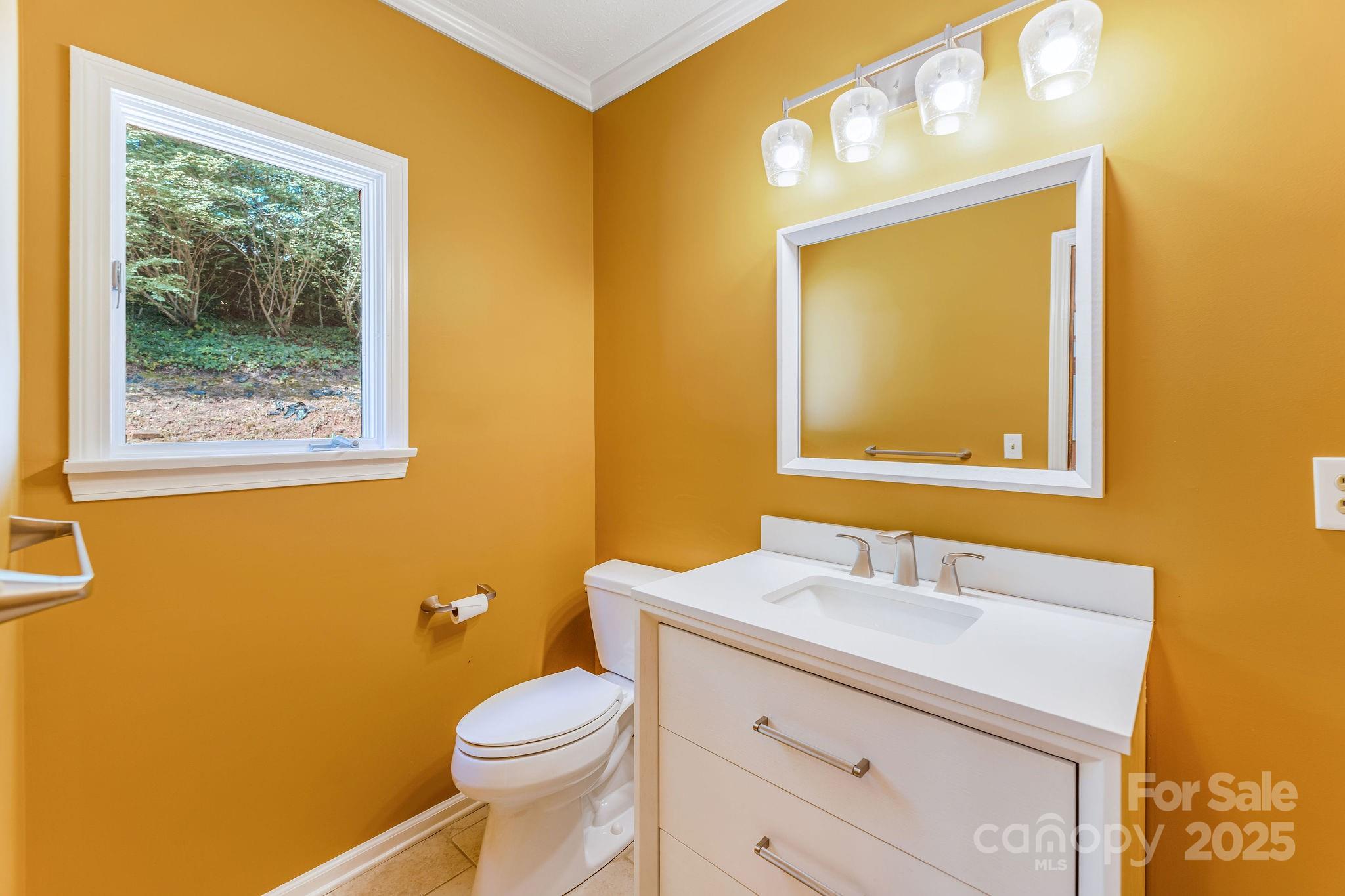119 Yardley Court Hendersonville NC 28739
