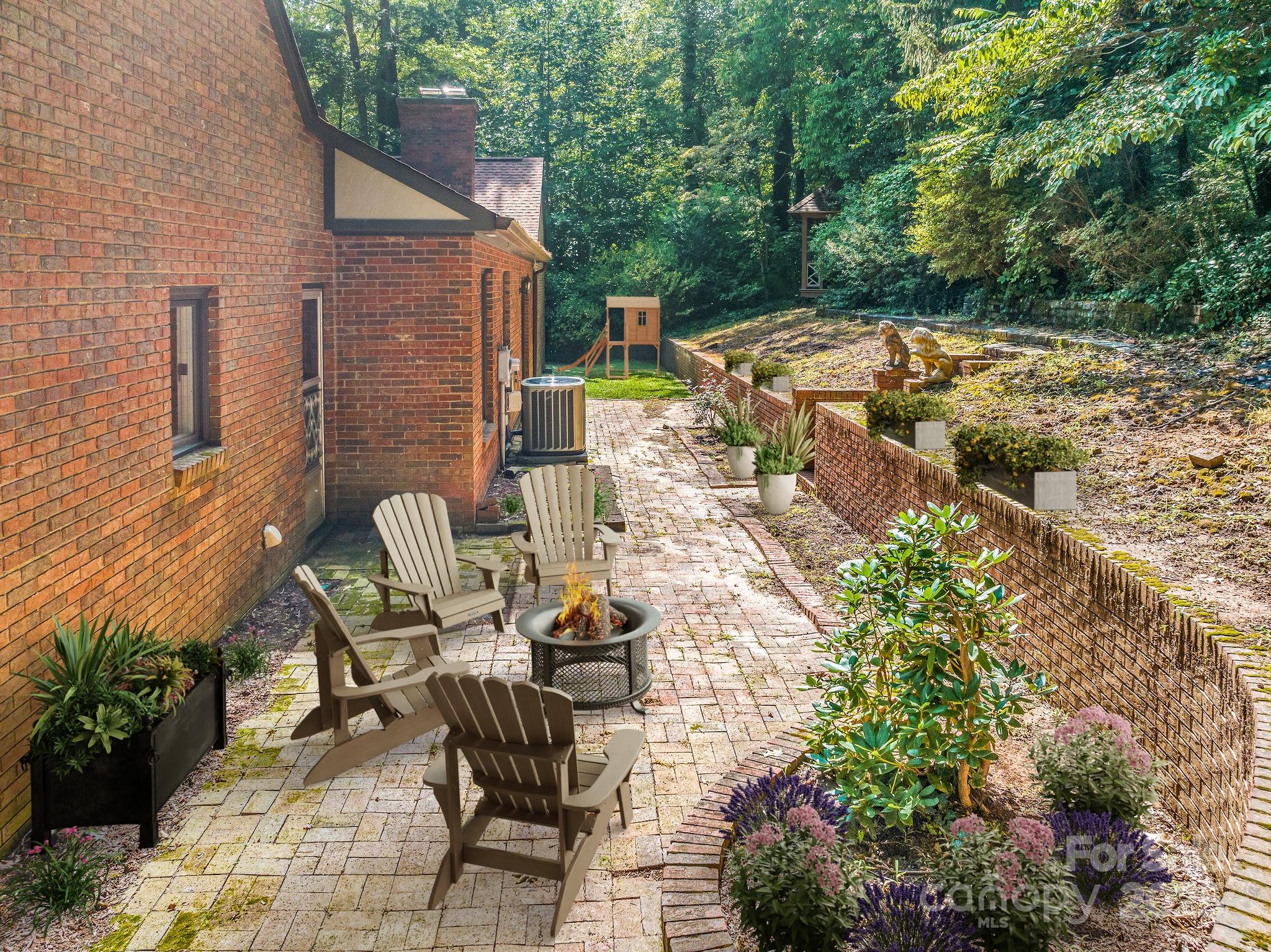 119 Yardley Court Hendersonville NC 28739