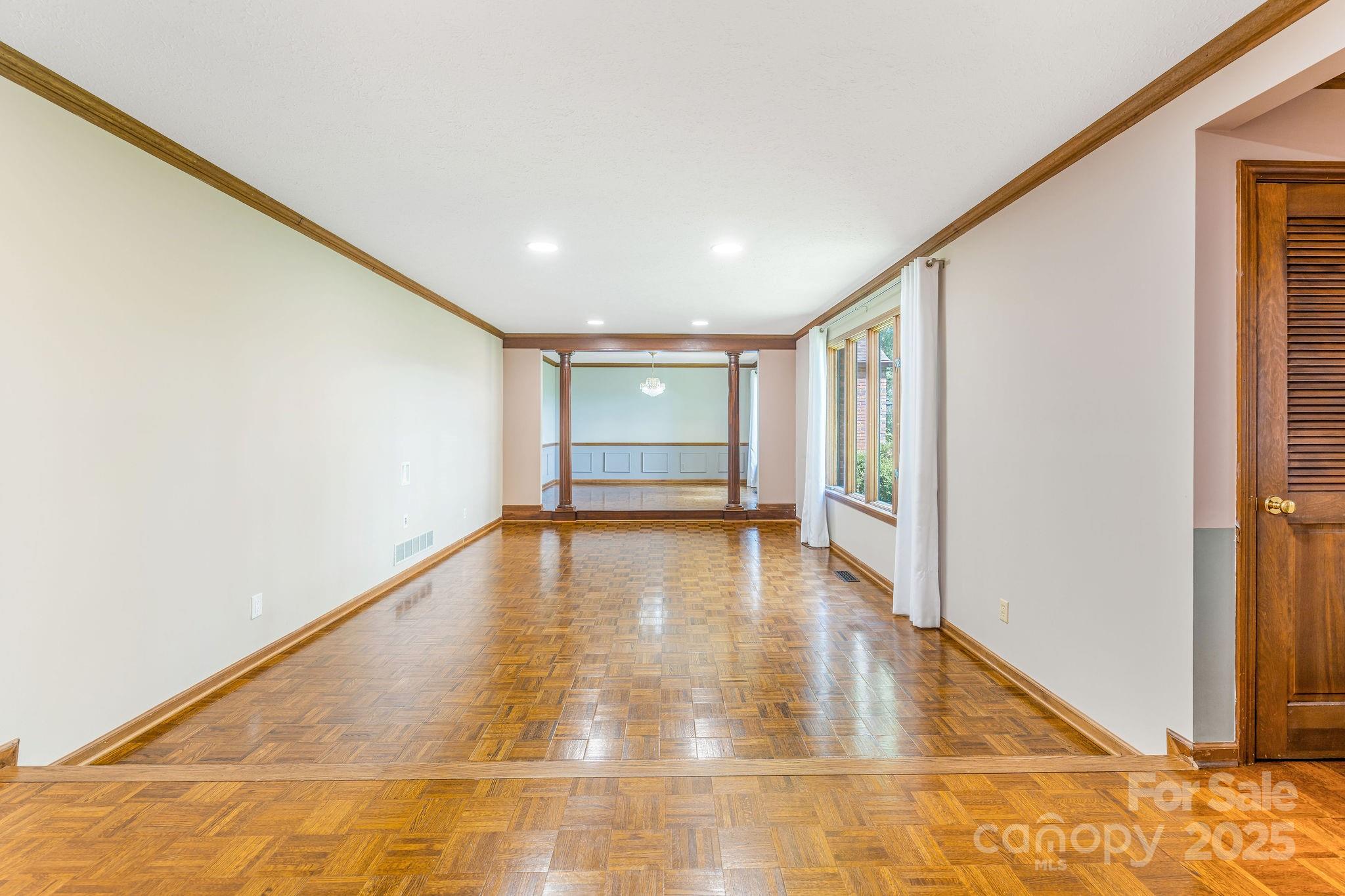 119 Yardley Court Hendersonville NC 28739