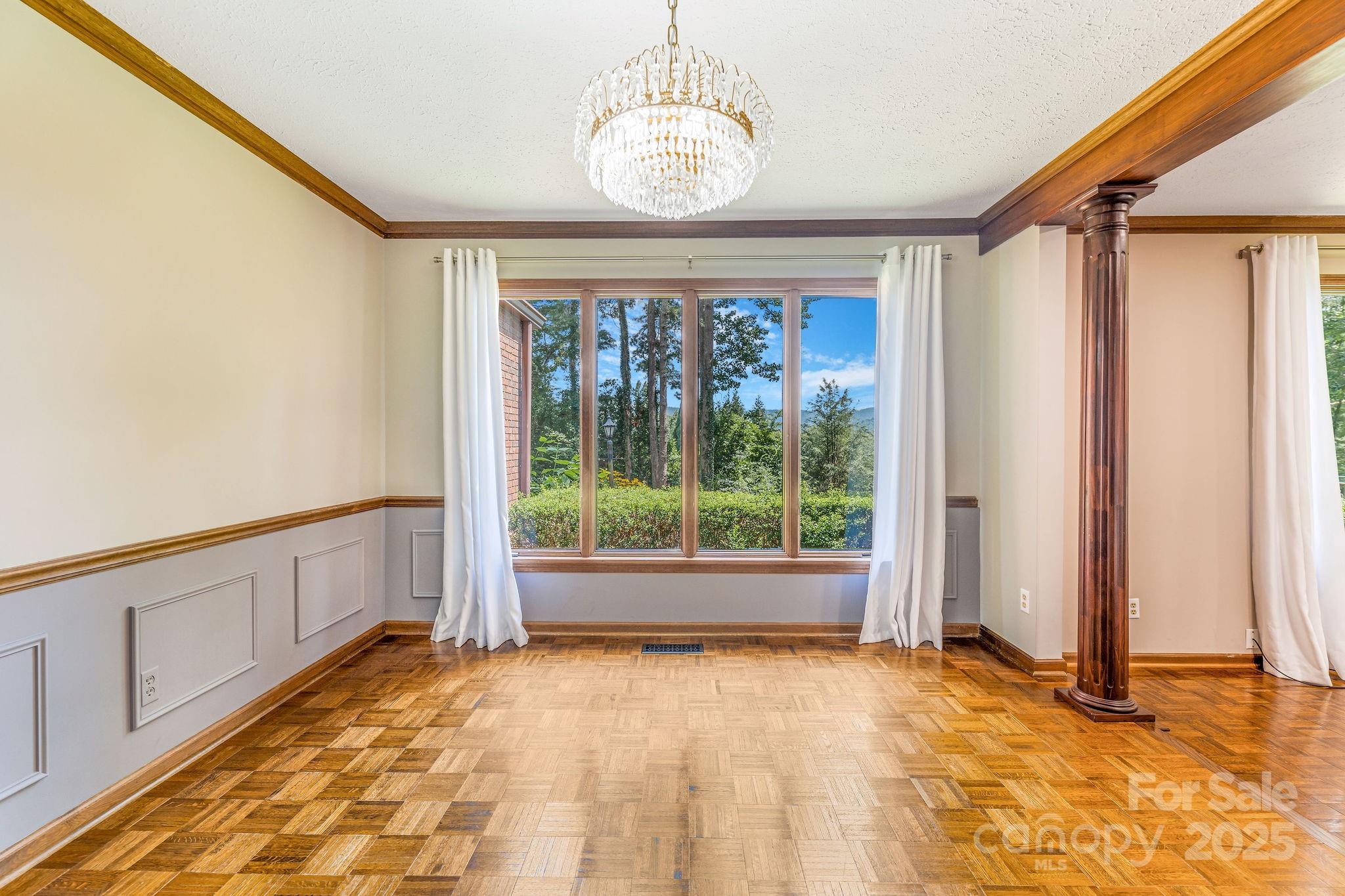 119 Yardley Court Hendersonville NC 28739