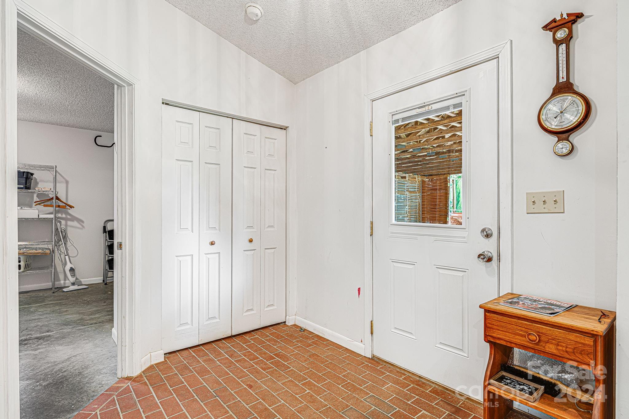 70 Landis Lane Burnsville NC 28714