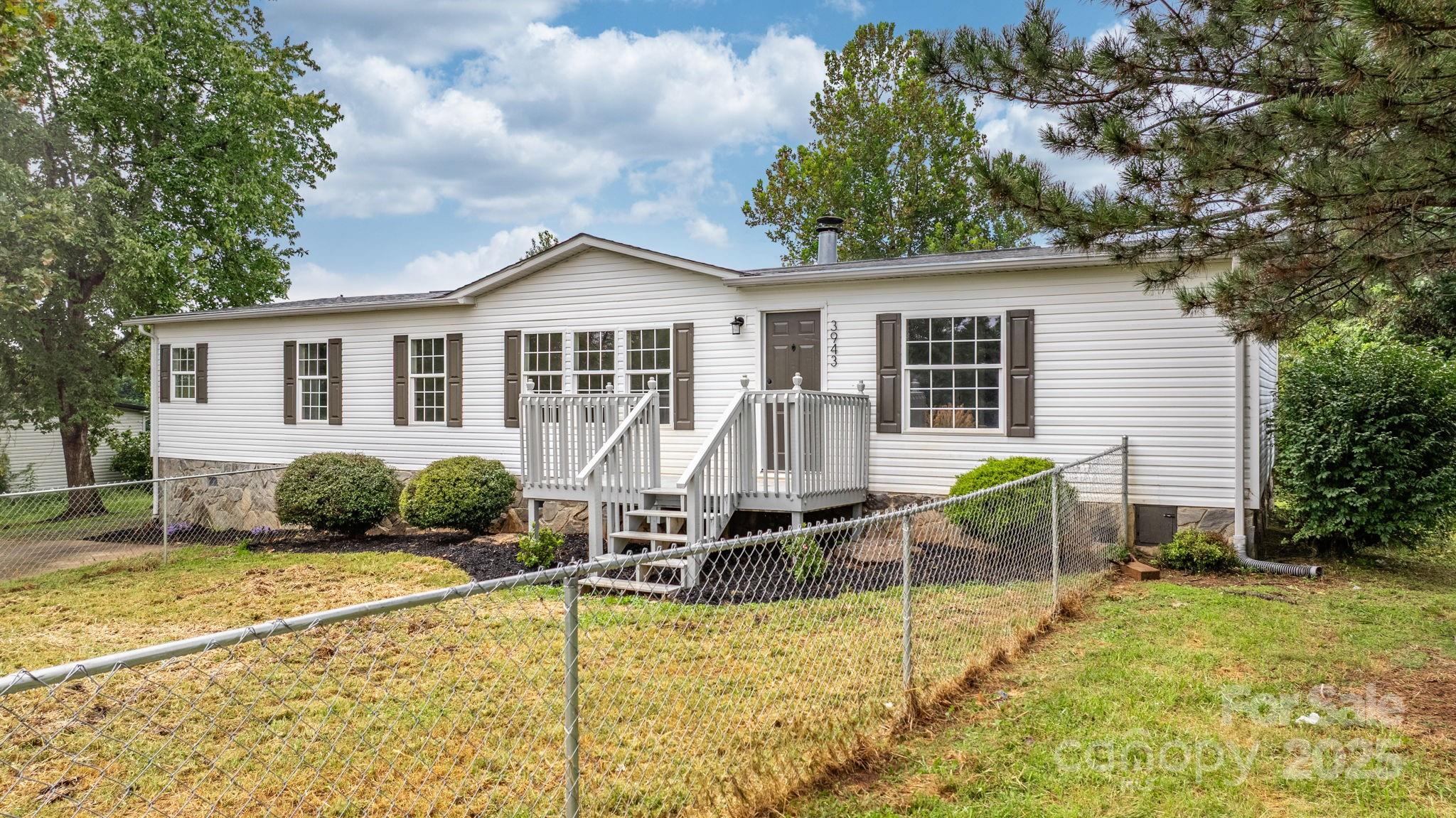 3943 Doe Court Lenoir NC 28645
