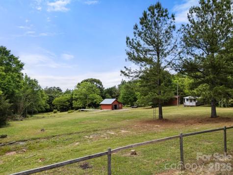 5129 Harmony Church Road Edgemoor SC 29712
