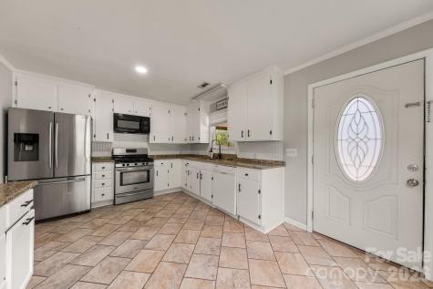 5129 Harmony Church Road Edgemoor SC 29712