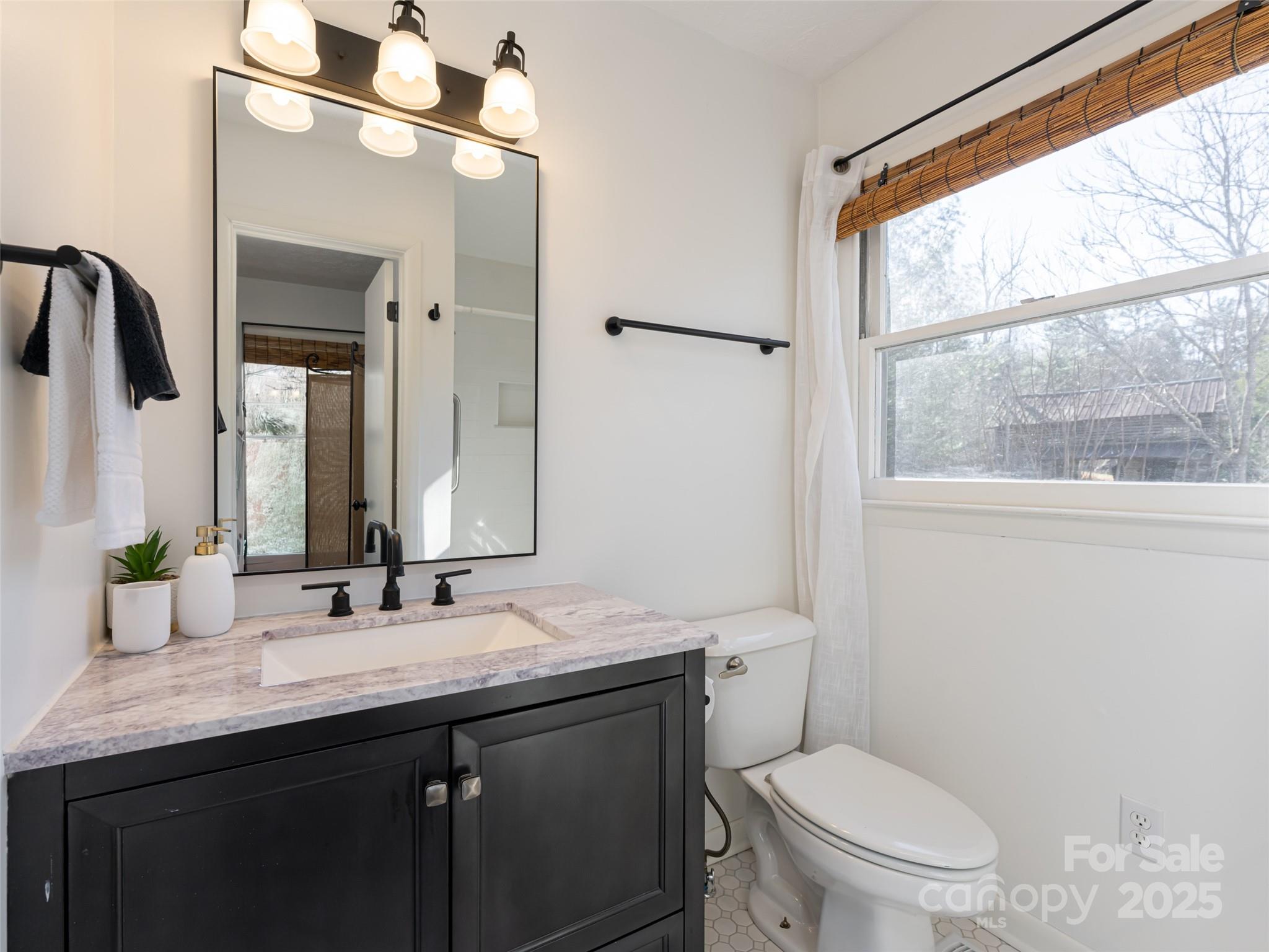 125 Old Fort Road Fairview NC 28730