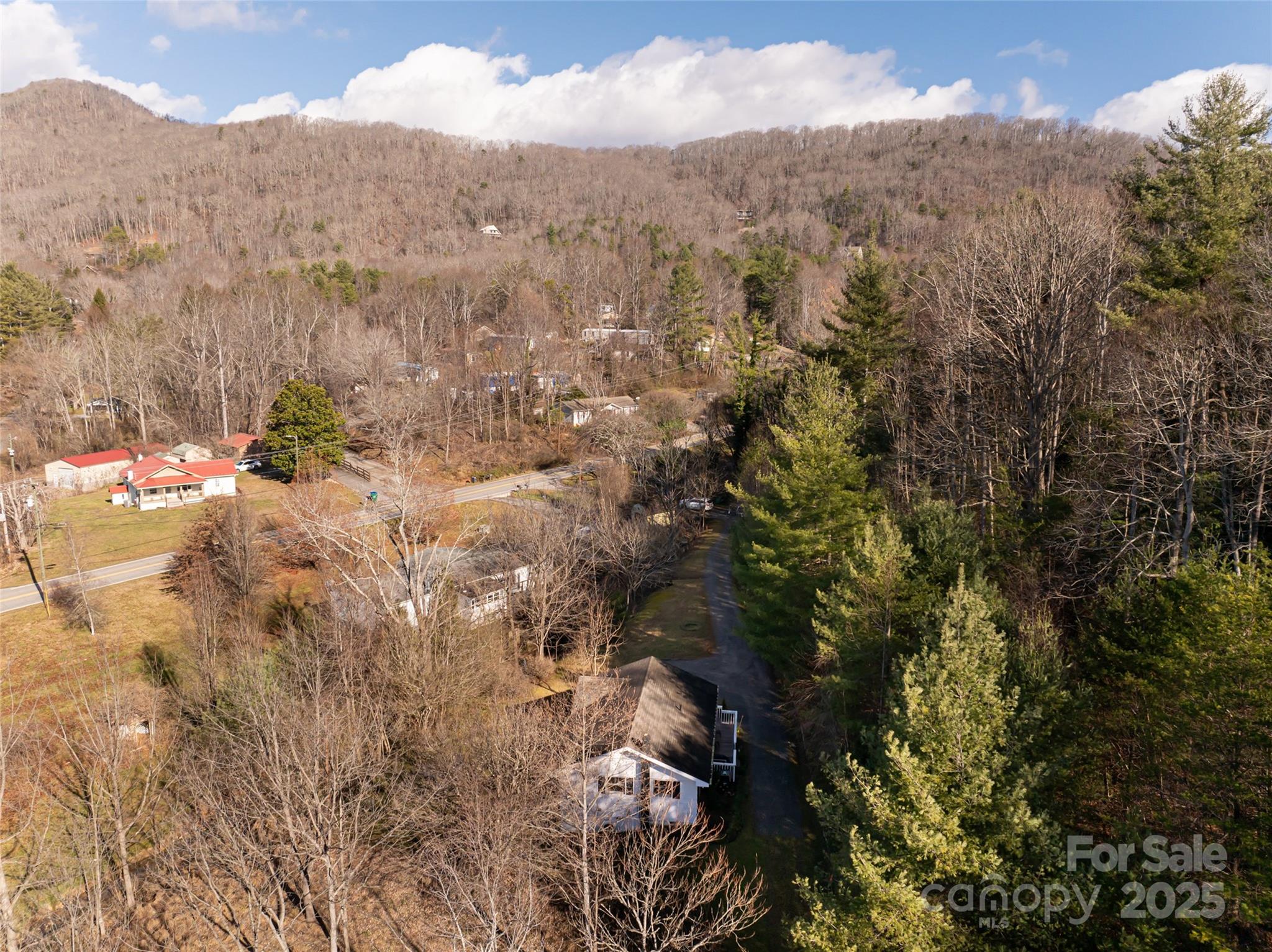 125 Old Fort Road Fairview NC 28730