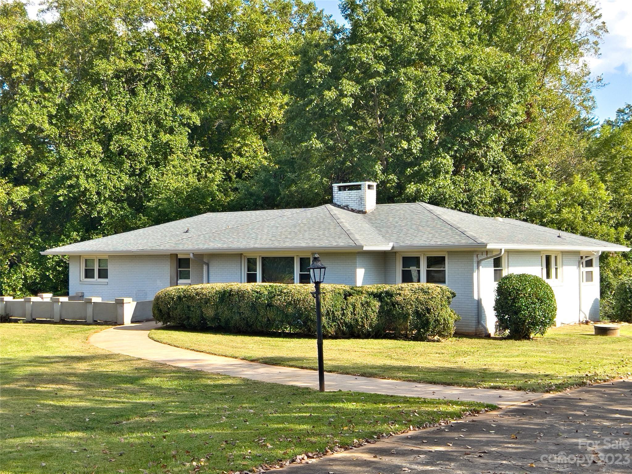 370 Lincoln Road Forest City NC 28043