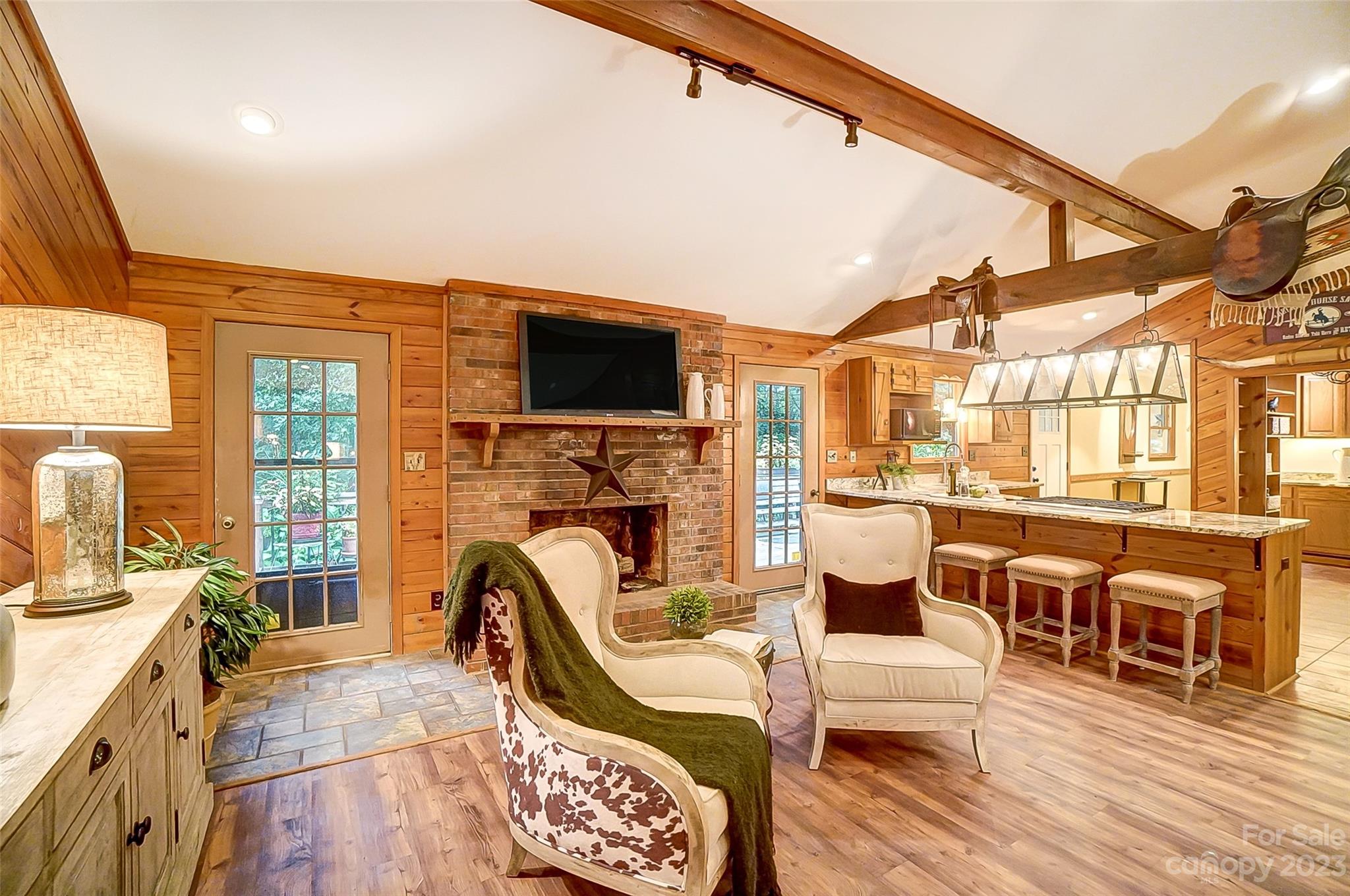 9212 N Pine Hill Lane Charlotte NC 28215