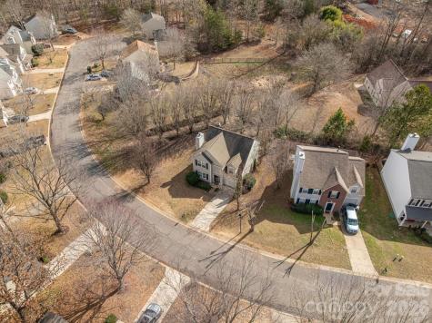 1434 Swaying Branch Lane Clover SC 29710