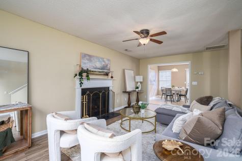 1434 Swaying Branch Lane Clover SC 29710