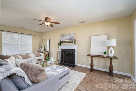 1434 Swaying Branch Lane Clover SC 29710