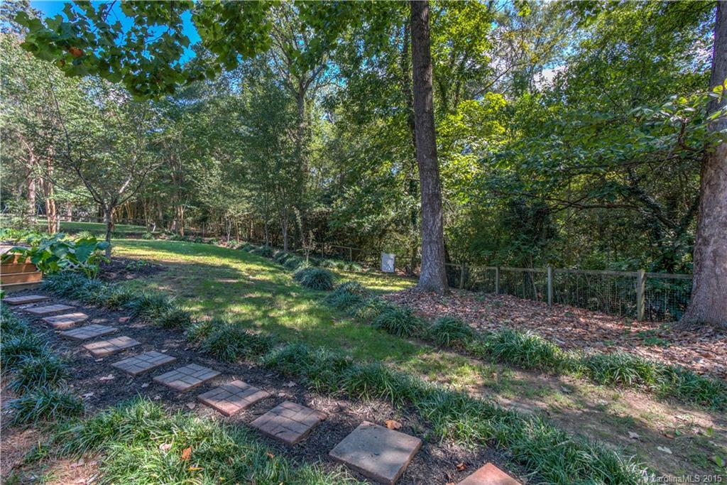 1301 E Barden Road Charlotte NC 28226