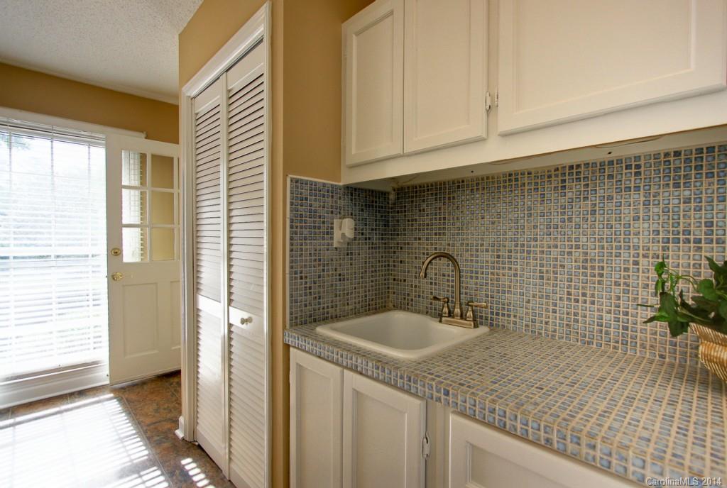 701 Madras Lane Charlotte NC 28211