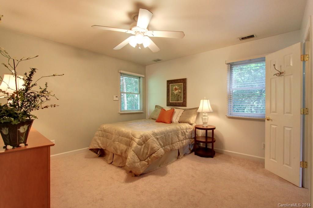 701 Madras Lane Charlotte NC 28211