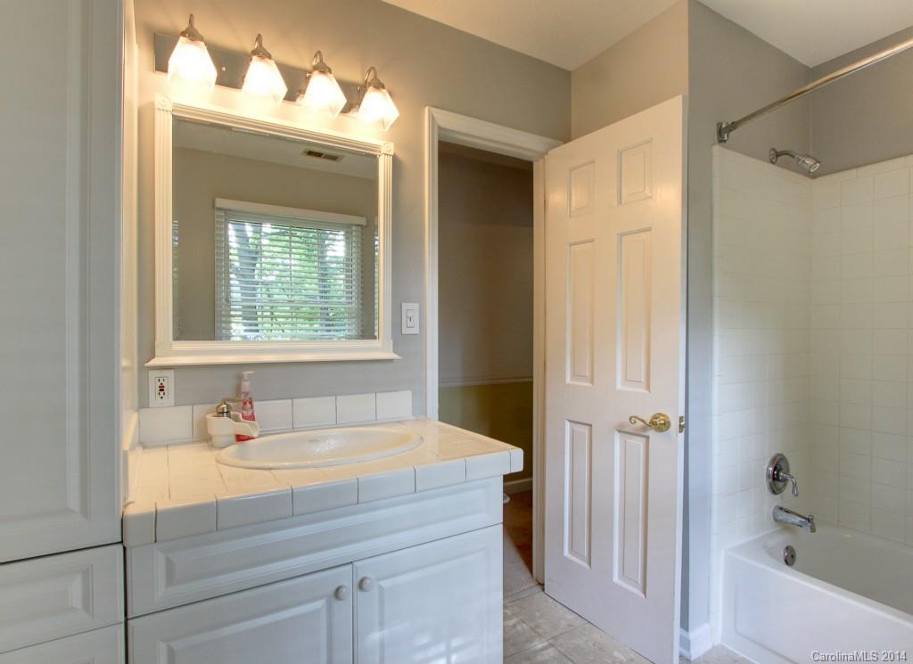 701 Madras Lane Charlotte NC 28211