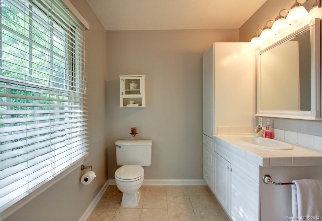 701 Madras Lane Charlotte NC 28211
