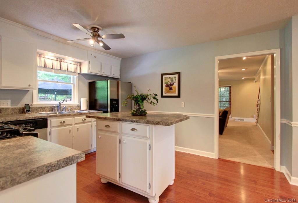 701 Madras Lane Charlotte NC 28211