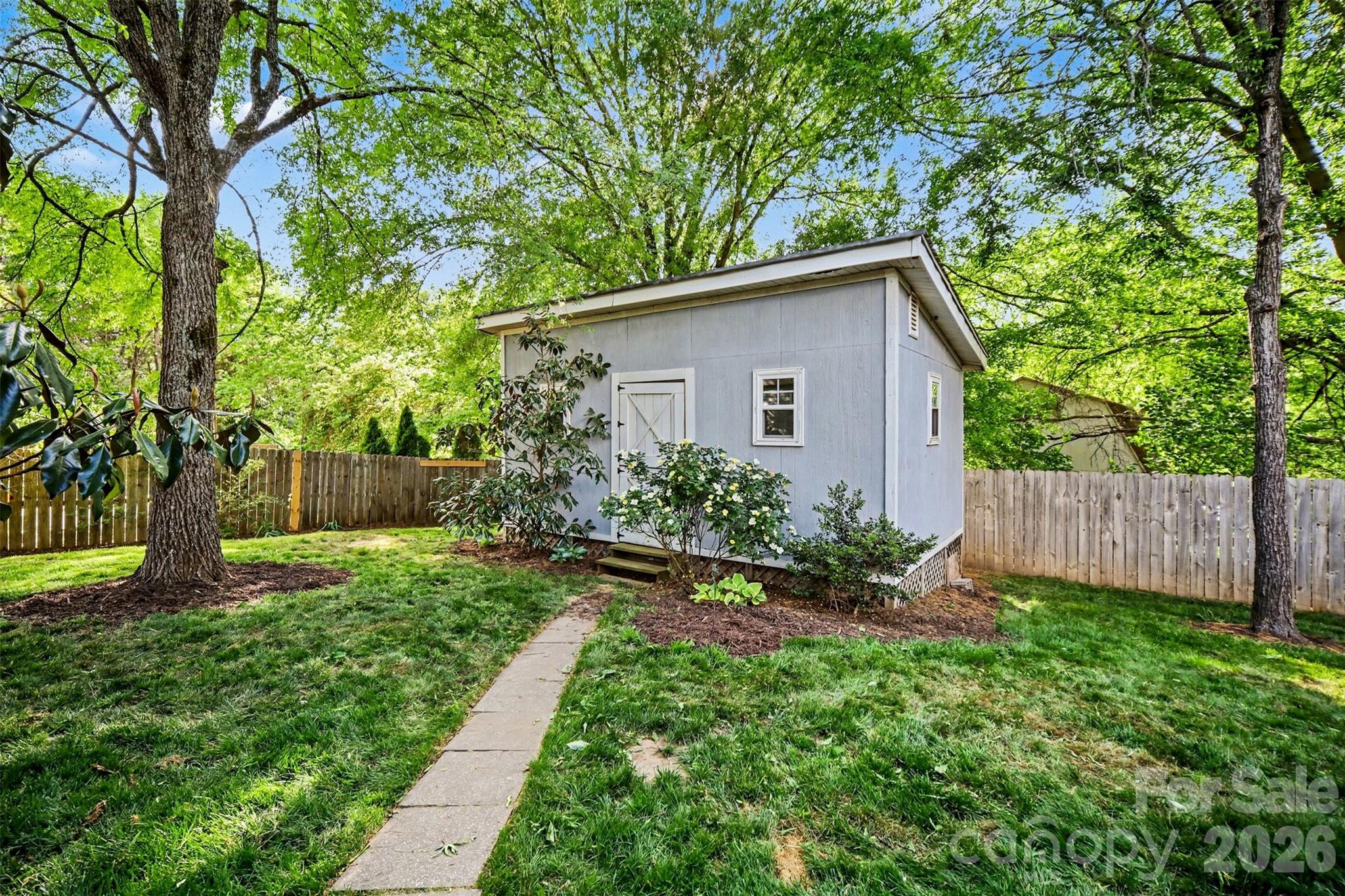 2706 Lytham Drive Charlotte NC 28210
