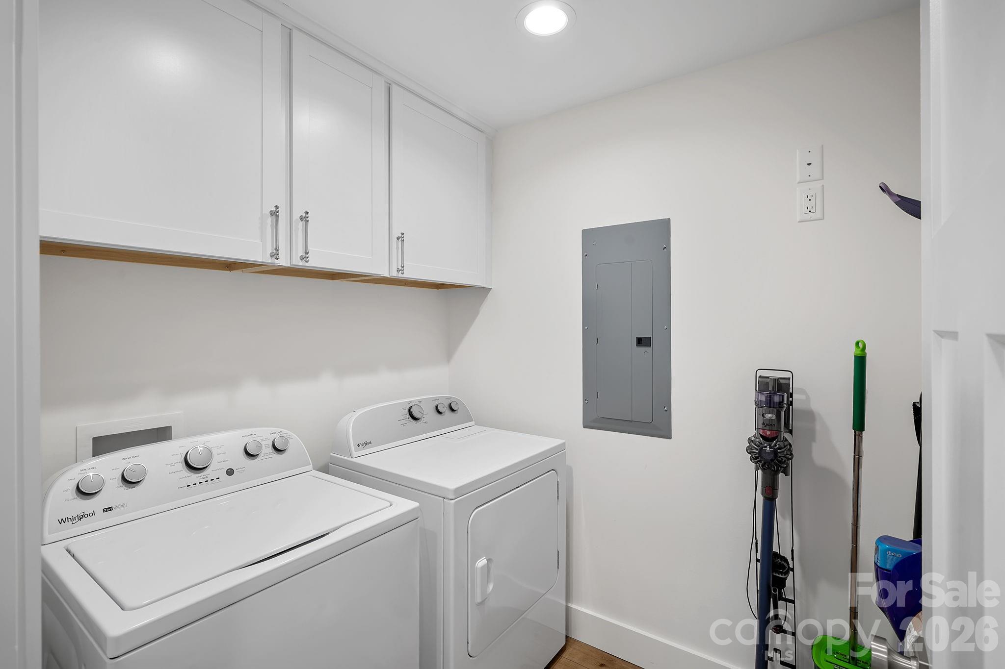 729 Poodle Way Asheville NC 28806