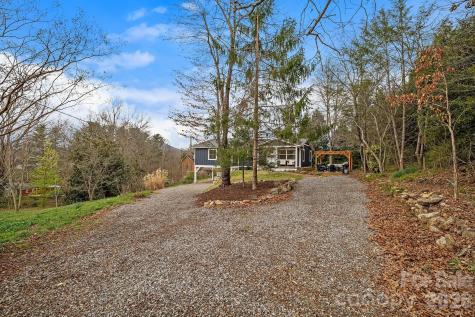 729 Poodle Way Asheville NC 28806