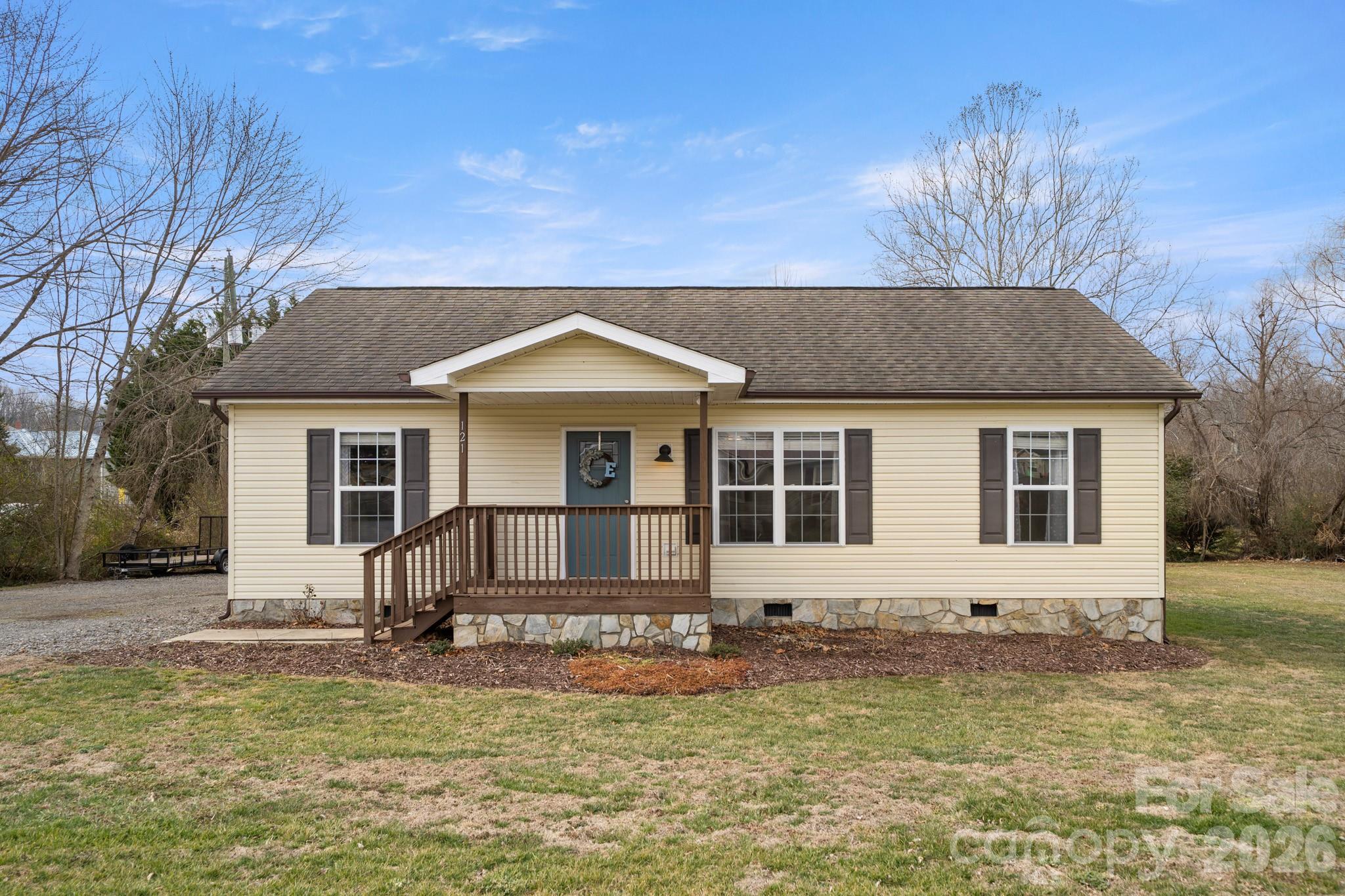 121 James Street Clyde NC 28721