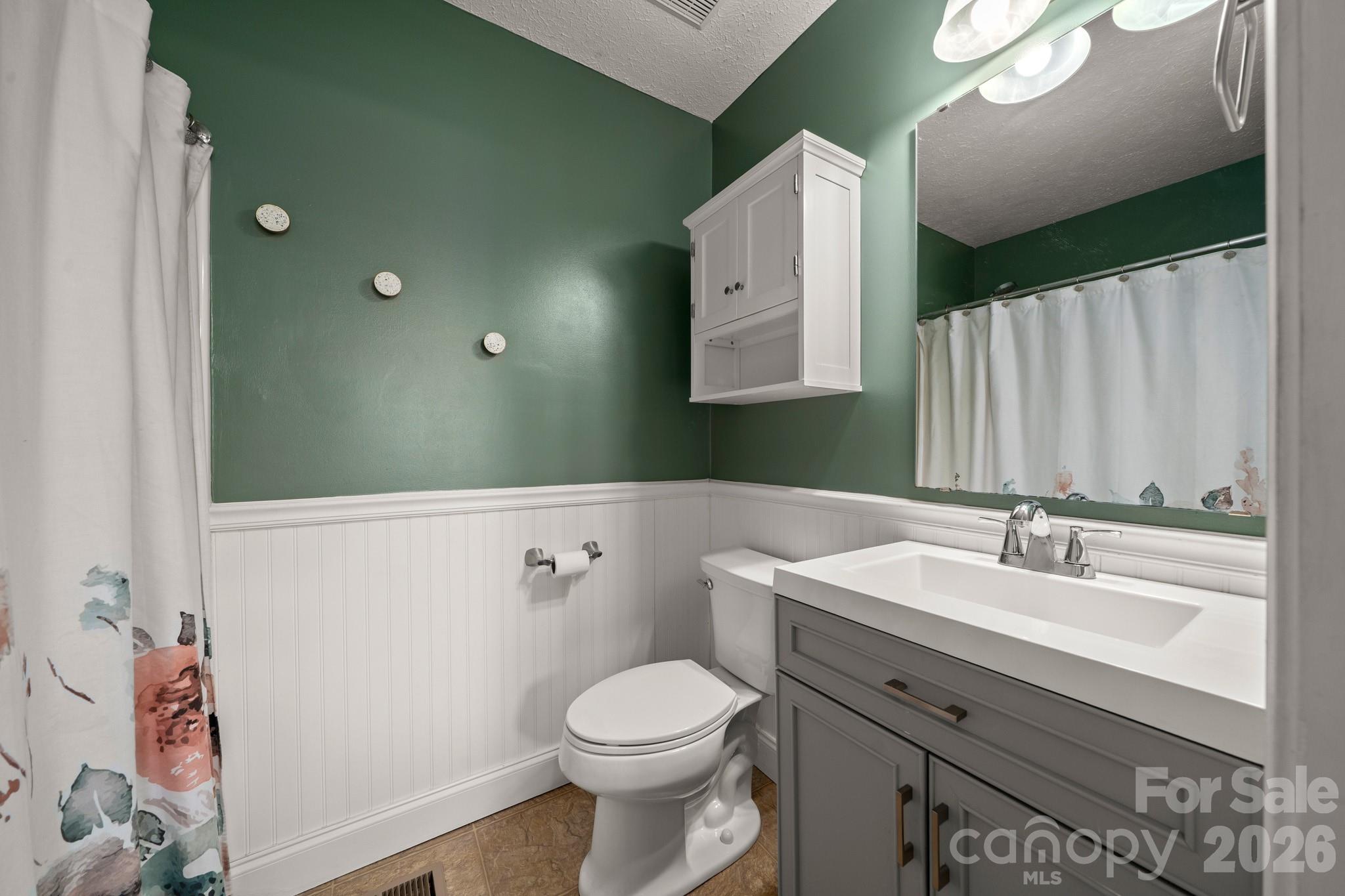 121 James Street Clyde NC 28721