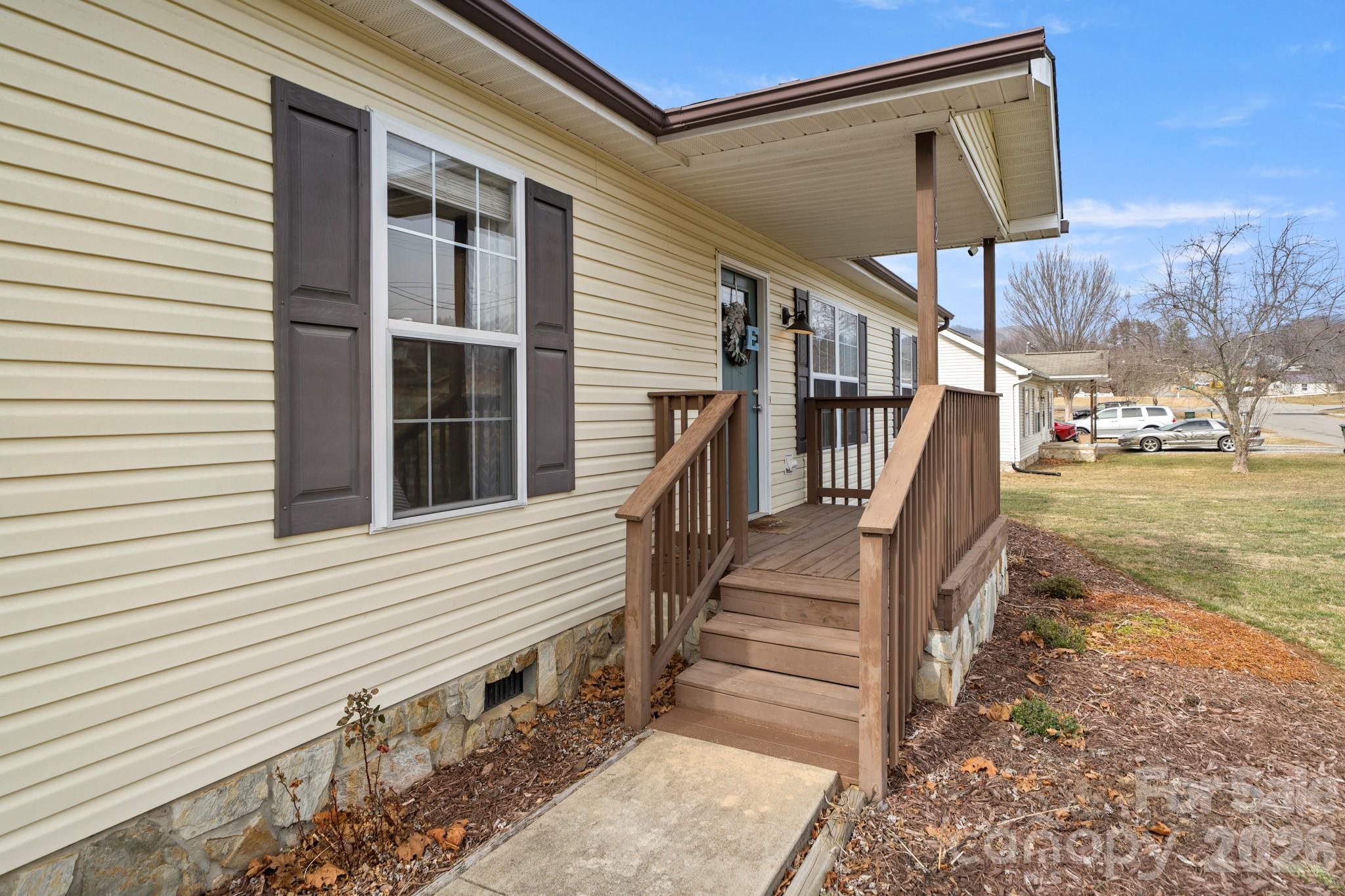 121 James Street Clyde NC 28721