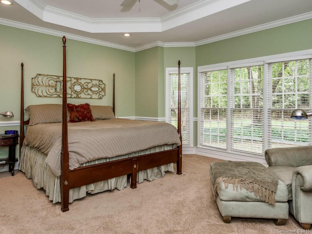 12738 Long Cove Drive Charlotte NC 28277