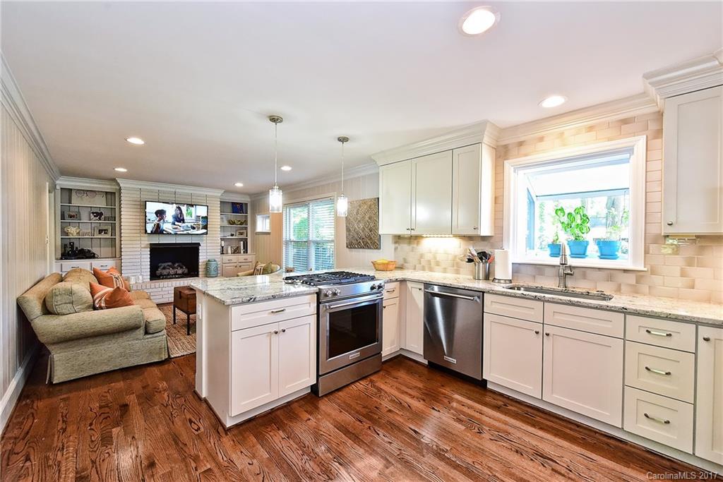 5827 Brookhaven Road Charlotte NC 28210