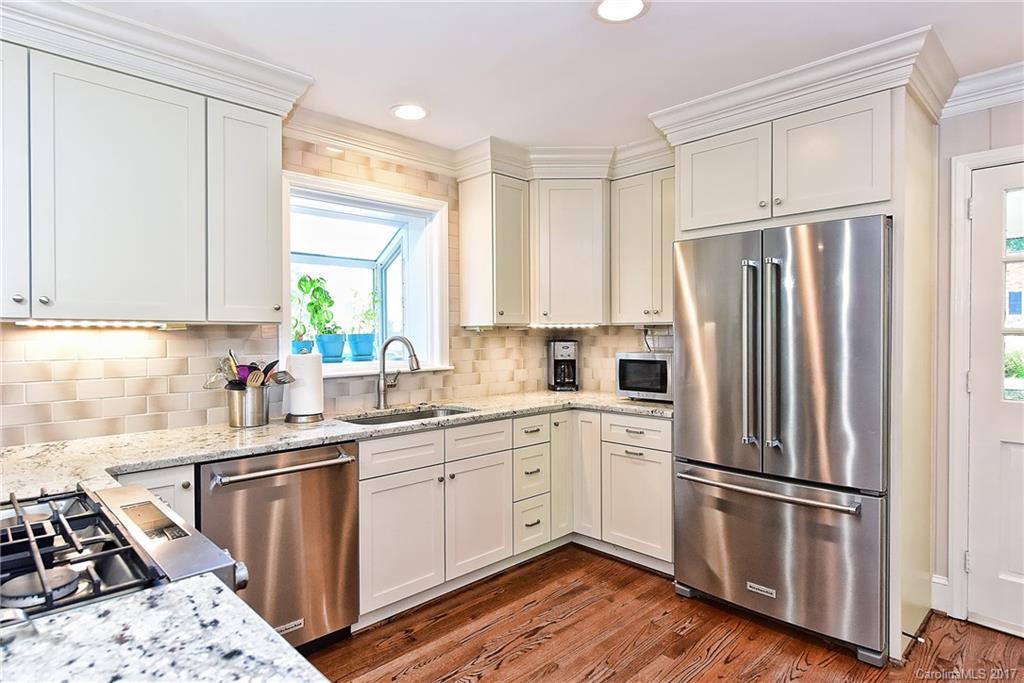5827 Brookhaven Road Charlotte NC 28210
