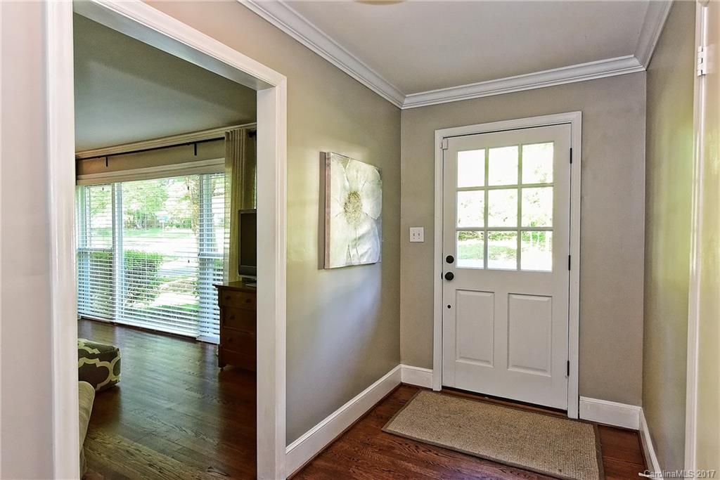5827 Brookhaven Road Charlotte NC 28210