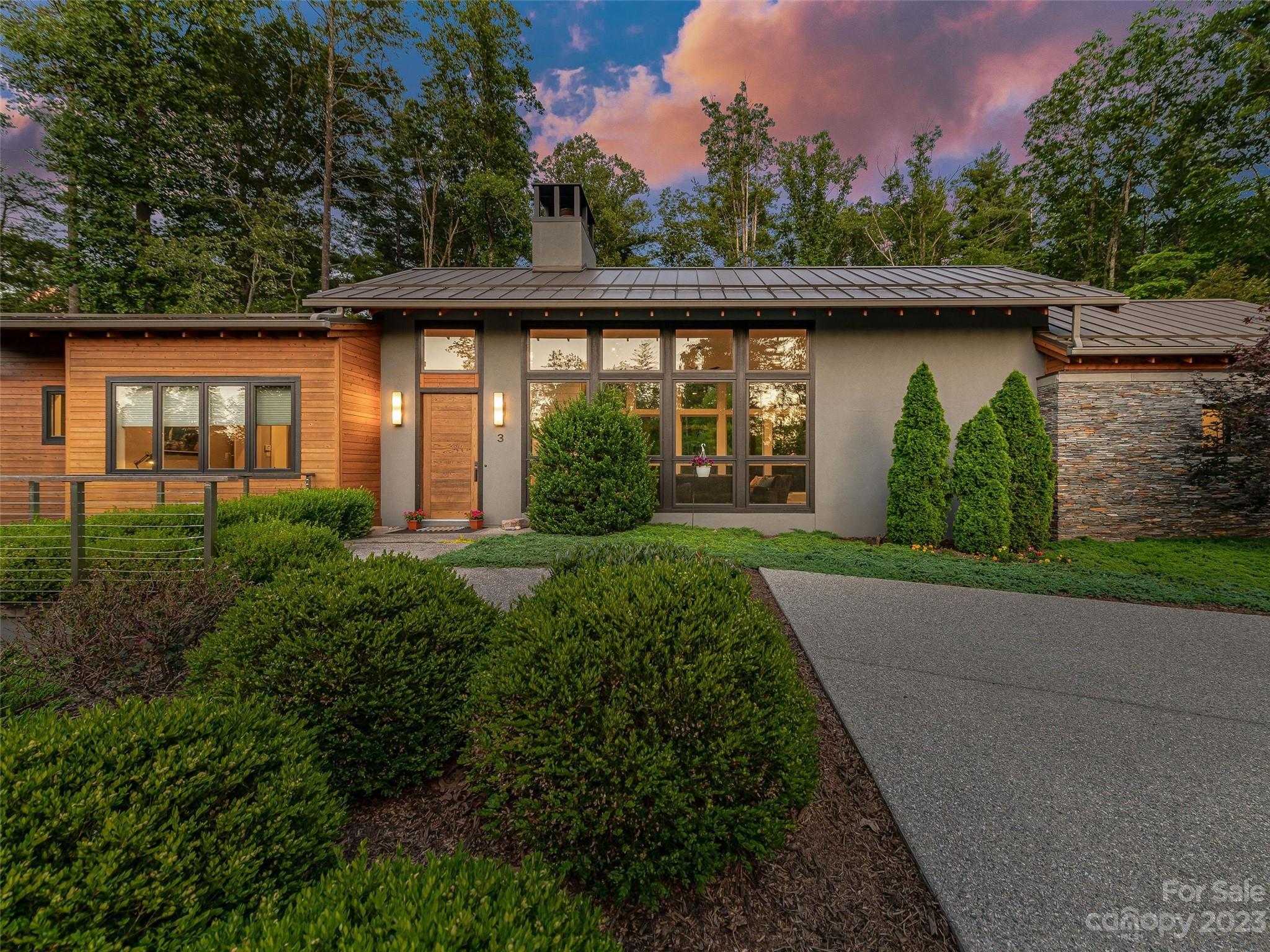 3 Stansbury Drive Asheville NC 28803