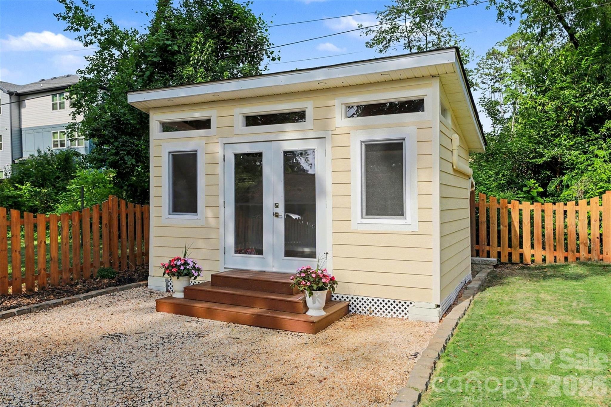 2120 Highland Street Charlotte NC 28208