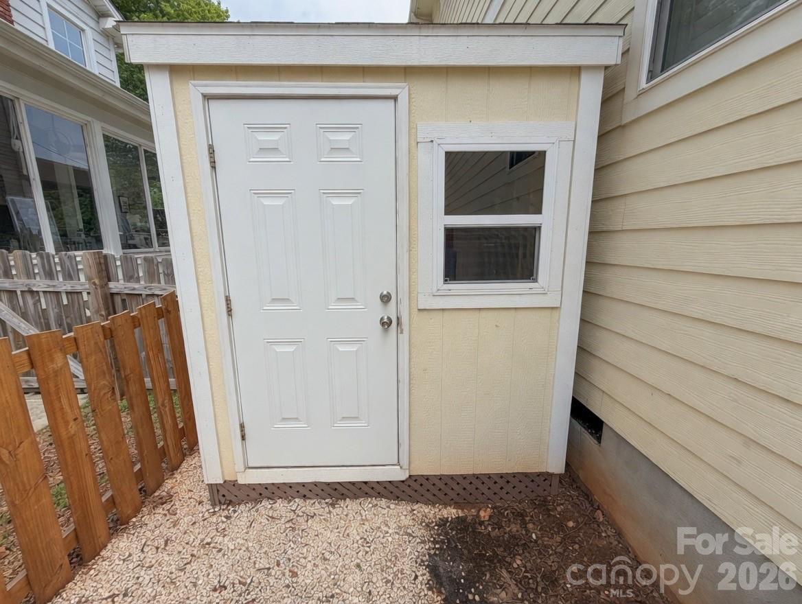 2120 Highland Street Charlotte NC 28208