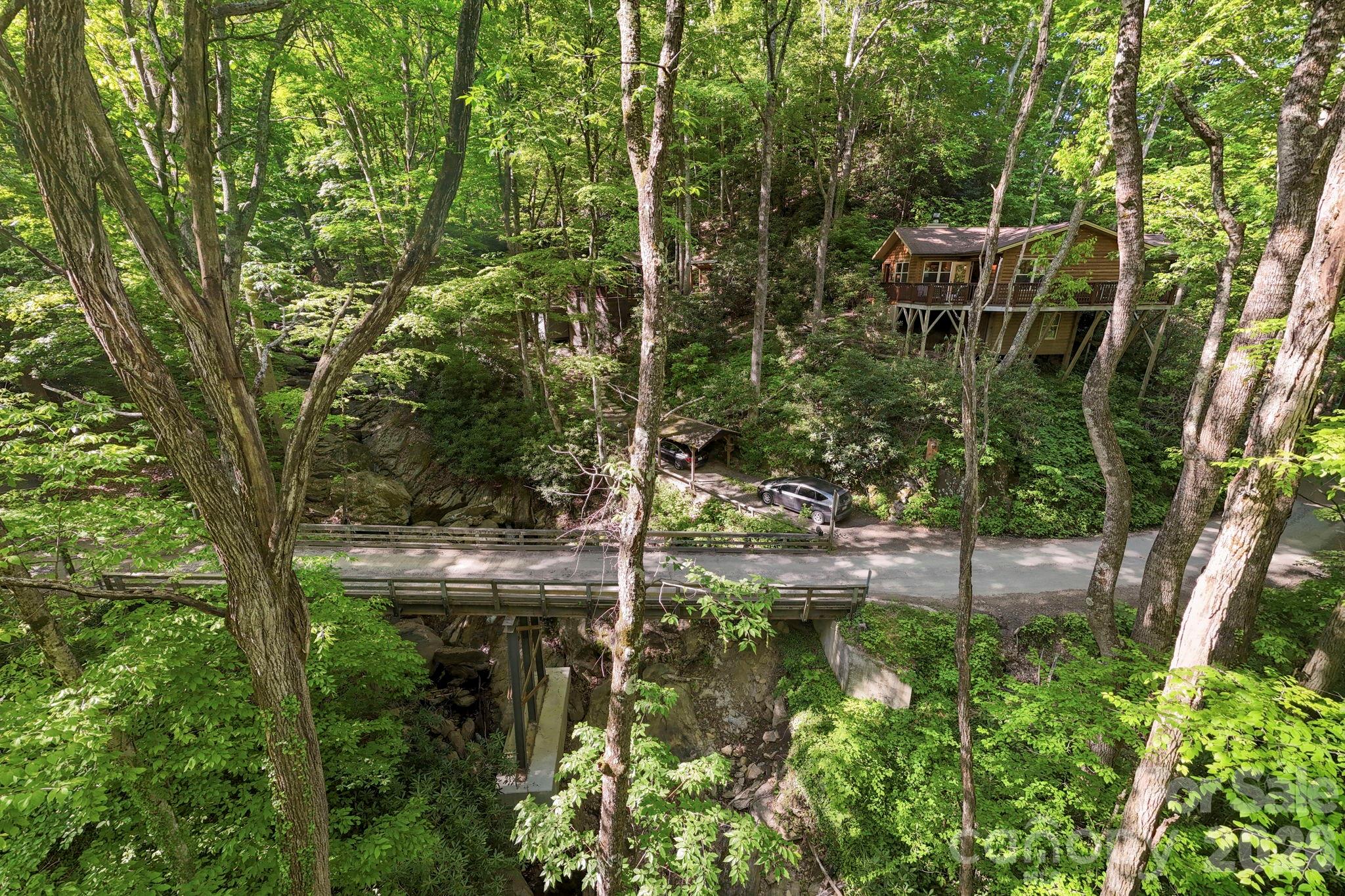 500 Winter Star Road Burnsville NC 28714