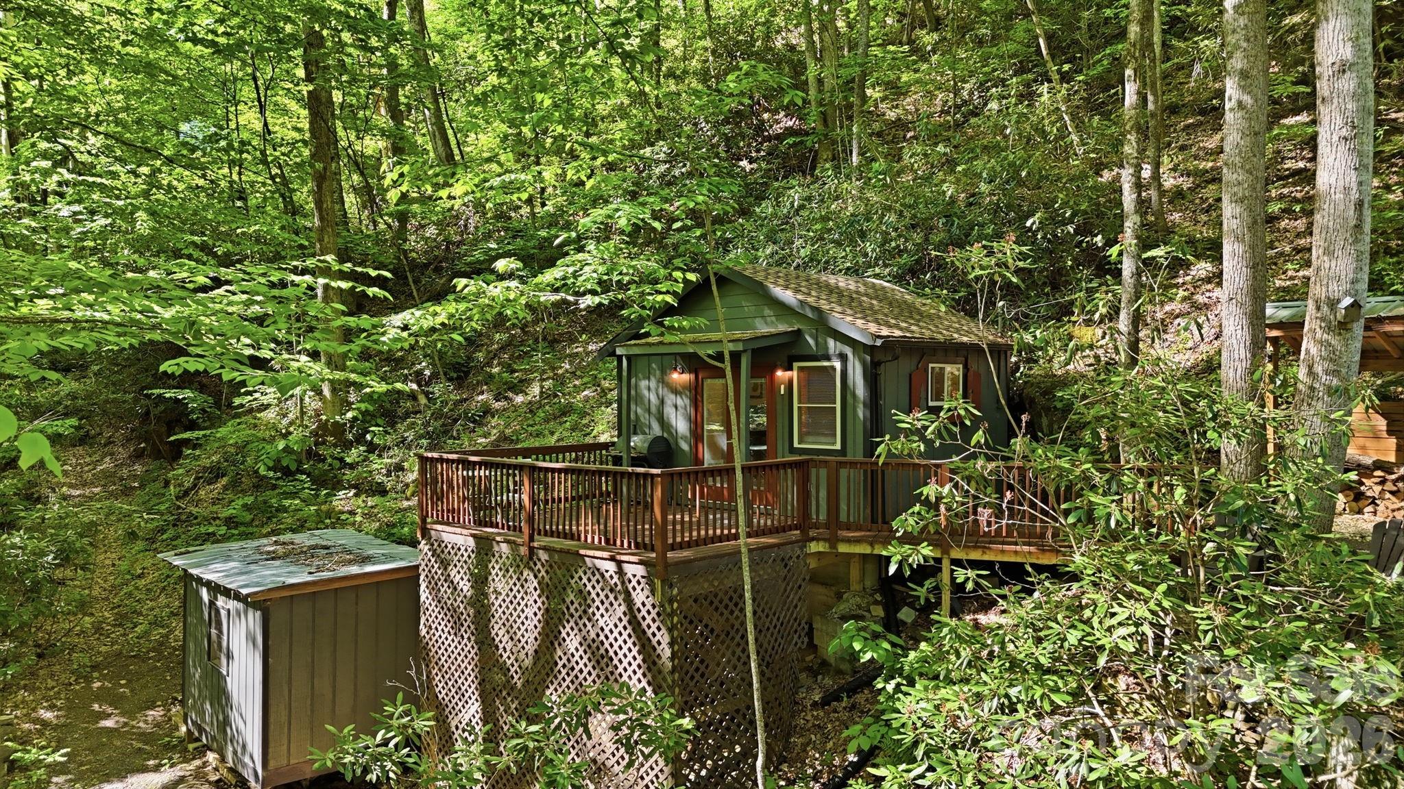 500 Winter Star Road Burnsville NC 28714