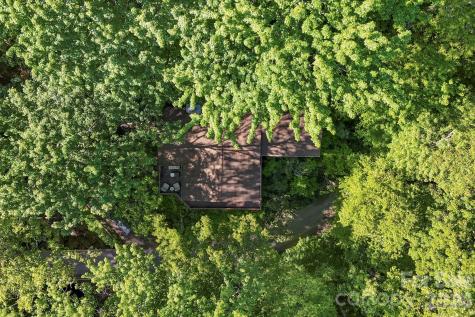 500 Winter Star Road Burnsville NC 28714