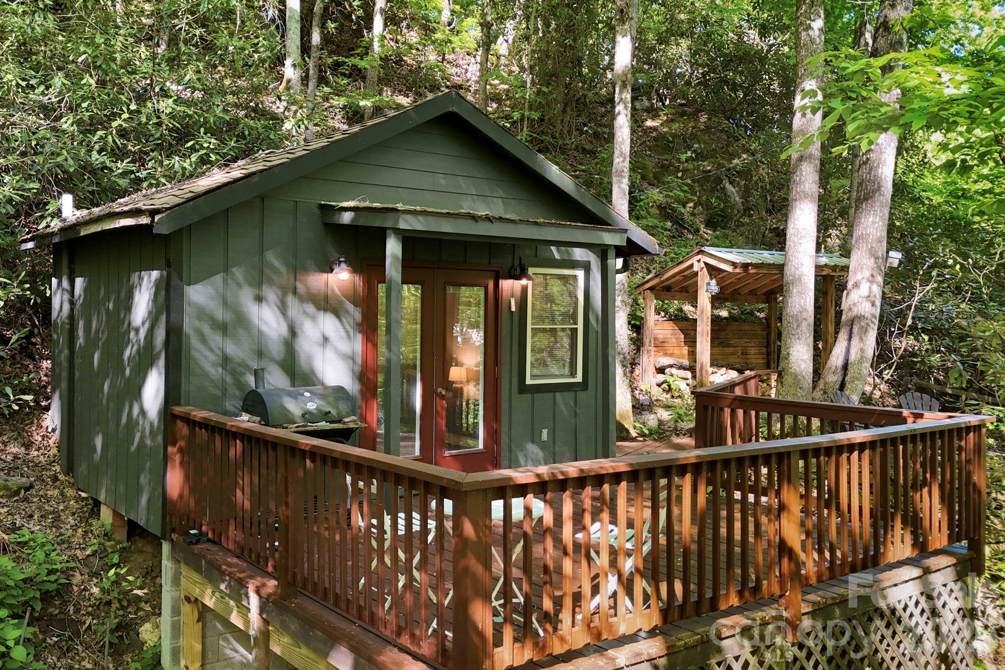500 Winter Star Road Burnsville NC 28714